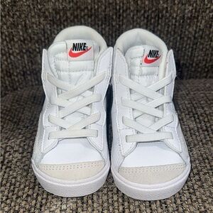 Nike Blazer Mid ‘77- 6c